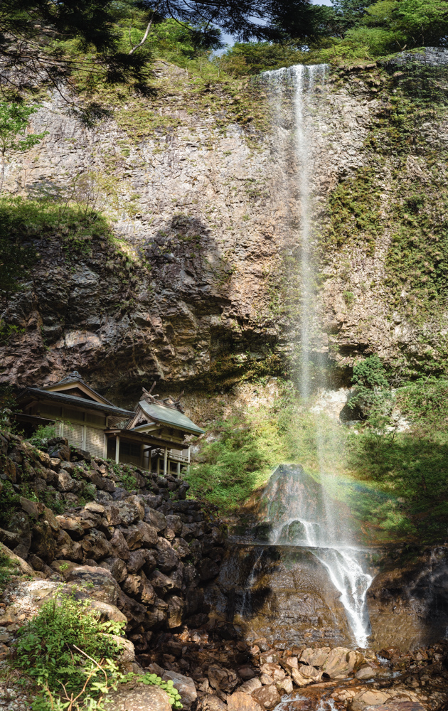 壇鏡の滝 Dangyo waterfall