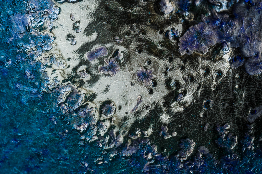 焼き物の底のマクロ / Macro of the bottom of ceramics bowl